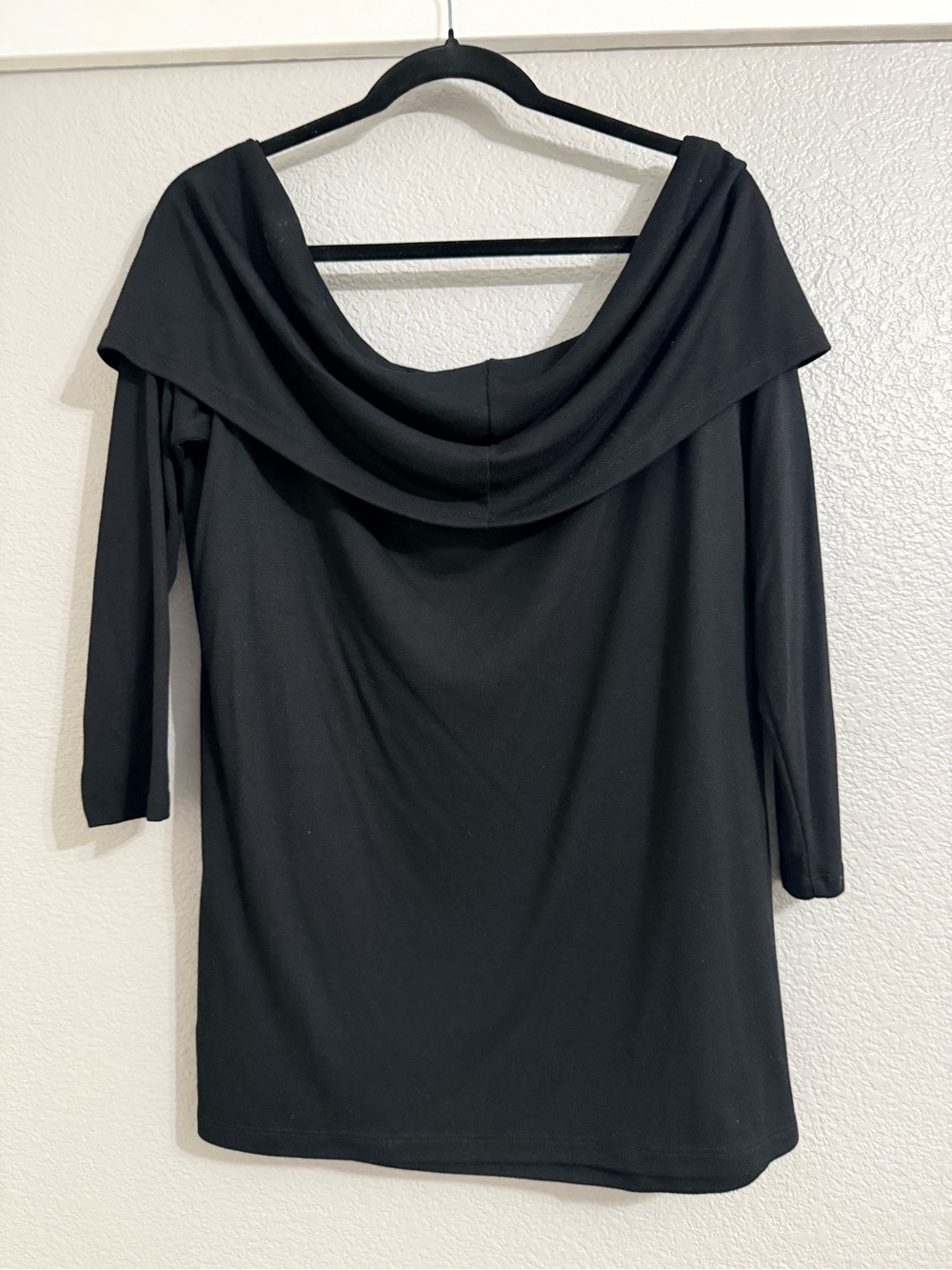 Old Navy Black Off-Shoulder Draped Neck Tunic - Picture 2 of 6